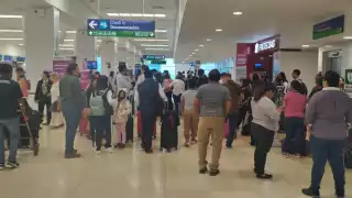 VivaAerobus registra vuelos retrasados desde hace varios días