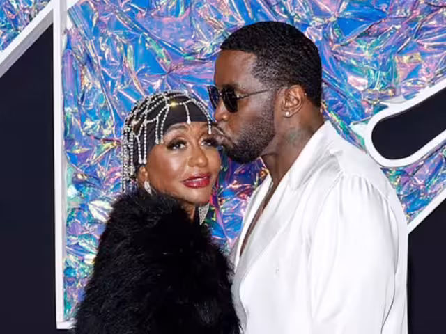 Puff Daddy y su madre Janice Smalls Combs