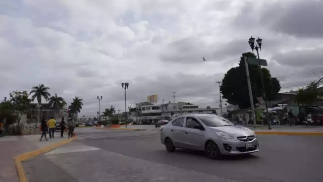 Chubascos en el centro y sur, y lluvias aisladas en el norte de Campeche