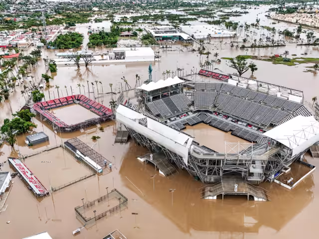 Estadio GNP en zona diamante en Acapulco