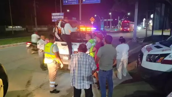Vecinos golpean a hombre sospechoso de robo en la colonia Morelos de Escárcega