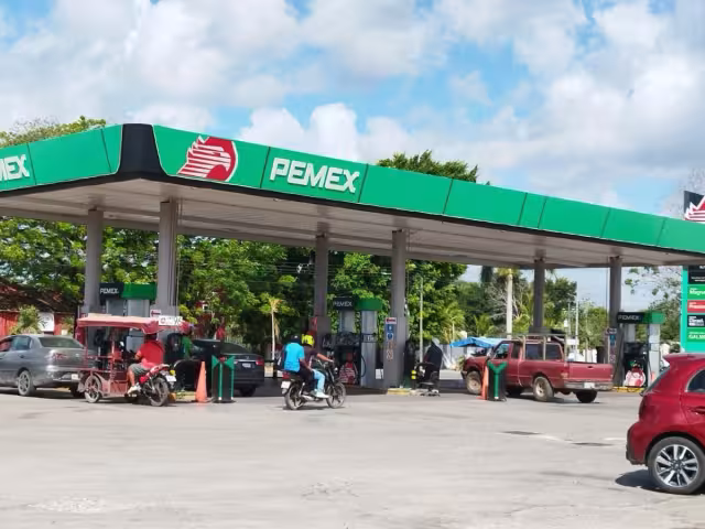 Agreden sexualmente a trabajadora de gasolinera en José María Morelos