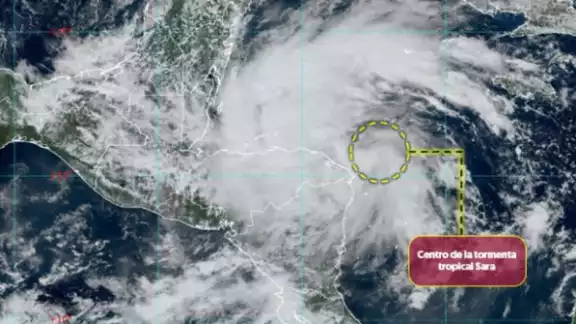 La tormenta tropical indica su trayectoria a 610 km al este-sureste de Puerto Costa Maya