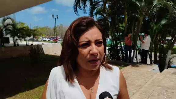 La alcaldesa de Calkiní, Juanita Cortés Moo, minimizó las observaciones por más de 9 millones de pesos del ejercicio fiscal 2023. La alcaldesa de Calkiní, Juanita Cortés Moo, minimizó las observaciones por más de 9 millones de pesos del ejercicio fiscal 2023.