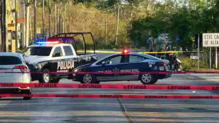 Balean a un hombre a unos metros de la terminal marítima de Cozumel: VIDEO