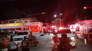 Rescatan a motociclista prensado tras brutal choque en la supermanzana 103 de Cancún