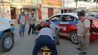 Repartidor es hospitalizado tras chocar contra taxi en Avenida Concordia, en Campeche
