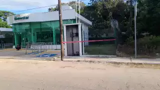  Banco Bienestar en Calkiní, sin servicio por cortocircuito; ancianitos exigen su reparación
