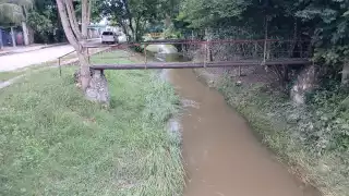 Alivio en Escárcega: Dren pluvial baja su nivel y vecinos se sienten fuera de peligro