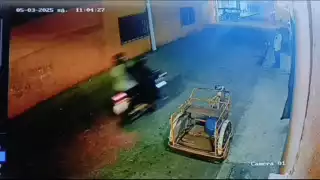 Delincuentes en moto asaltan a abuelita en barrio Kukab de Calkiní