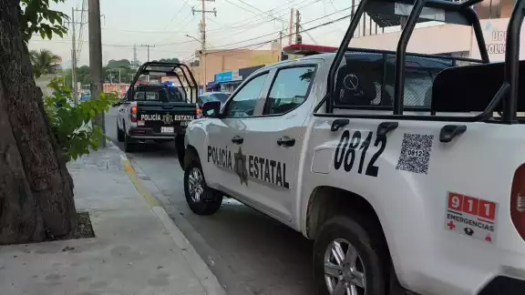 Dos mantas presuntamente del grupo delictivo “Pura Gente Nueva” aparecieron en distintos puntos de la ciudad. Dos mantas presuntamente del grupo delictivo “Pura Gente Nueva” aparecieron en distintos puntos de la ciudad.