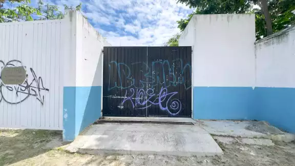 Residentes de la calle 82 comentaron que el estómago rechaza la comida por los olores