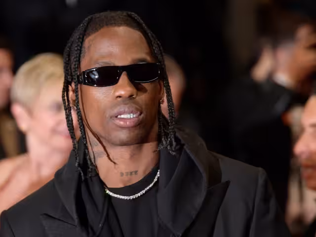 Detienen al rapero Travis Scott por protagonizar pelea en París