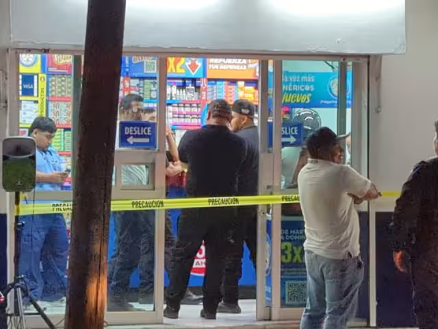 Asalto con cuchillo en farmacia de la colonia Francisco I. Madero provoca operativo policial y alarma vecinal