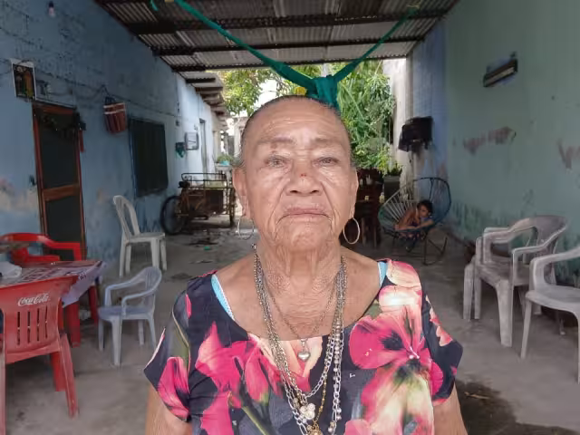 María del Carmen Ruiz González, partera empírica de Escárcega, ha atendido más de 500 nacimientos en 65 años de servicio