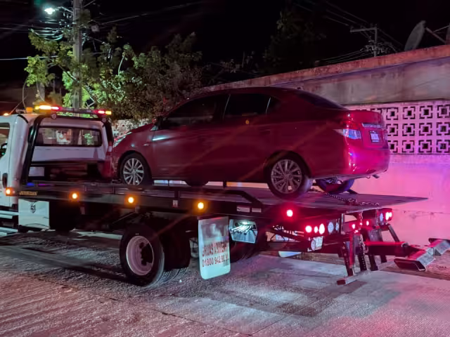 Vehículo con presunto reporte de robo es asegurado por la Guardia Nacional en la colonia Guadalupe