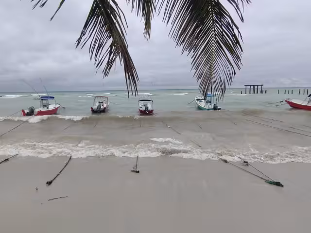 "Nadine" genera afectaciones en actividades portuarias