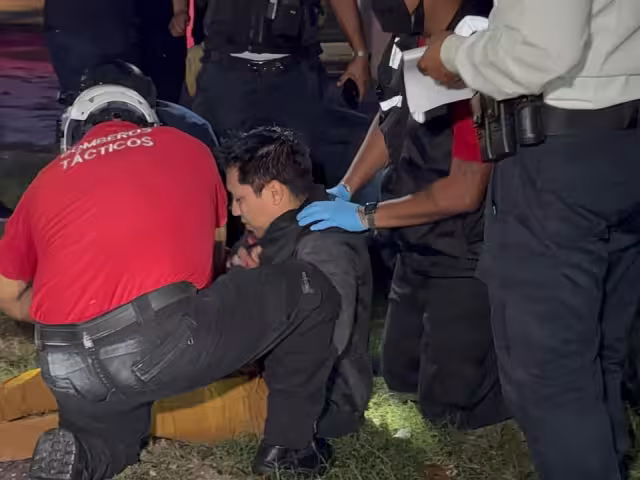Presentó golpes y laceraciones menores