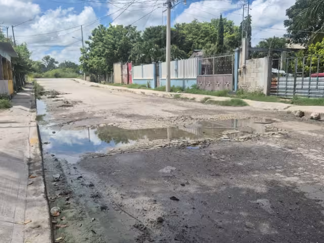 El mal estado de las calles lleva más de una década.