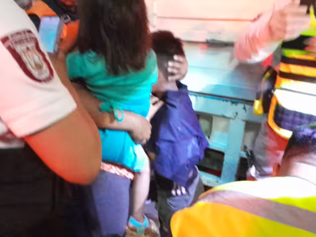 Menor sufre quemaduras por accidente con torito petate