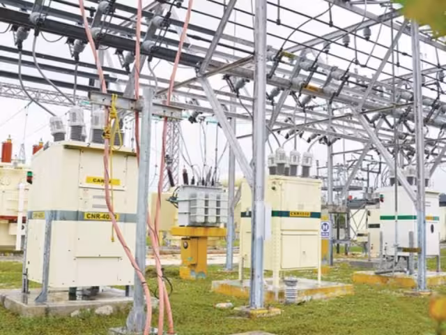 Lo sucedido en Atasta, donde exigen una subestación eléctrica, es ejemplo de los reclamos.