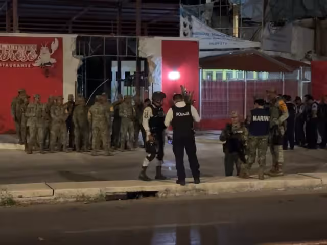 La acción inició en la Plaza 4 de Octubre y abarcó hasta el final de la Avenida Prolongación Benito Juárez