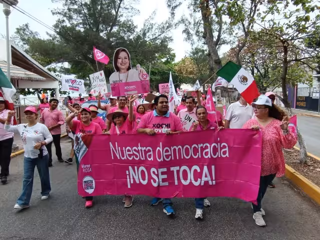 Poco más de cien personas acudieron a la marcha