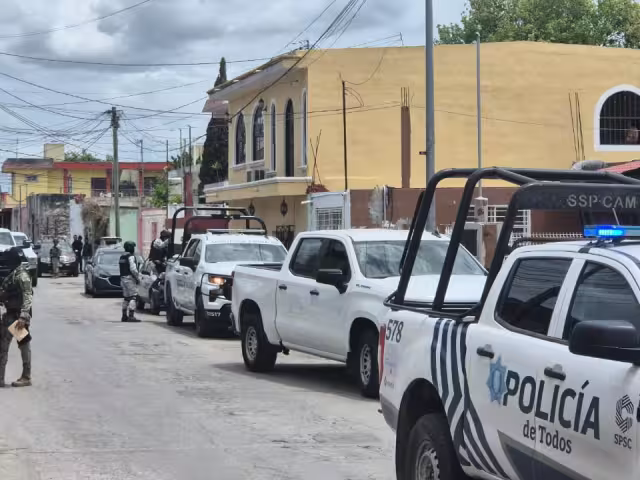 Elementos de diferentes corporaciones acudieron al domicilio de la edil.