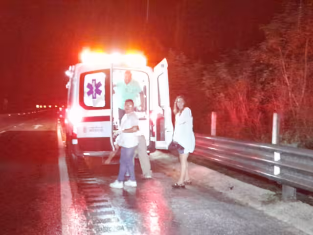 Desprendimiento de cerro en Hecelchakán genera caos vehicular