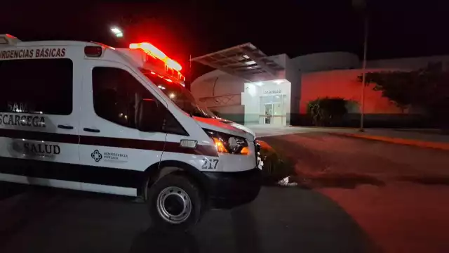 La mujer fue trasladada al hospital IMSS-Bienestar Janell Romero Aguilar.