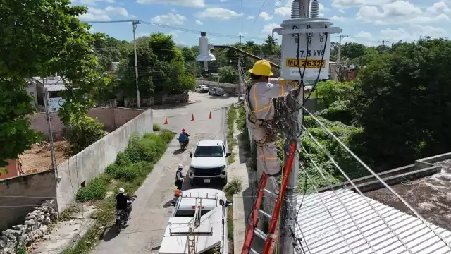 Subsecretario asegura que sí hay avances en trabajos de CFE en San Antonio Cárdenas