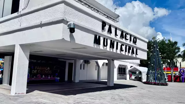 Los recortes en el Ayuntamiento fueron justificados por el Gobierno municipal como parte de una reestructuración burocrática