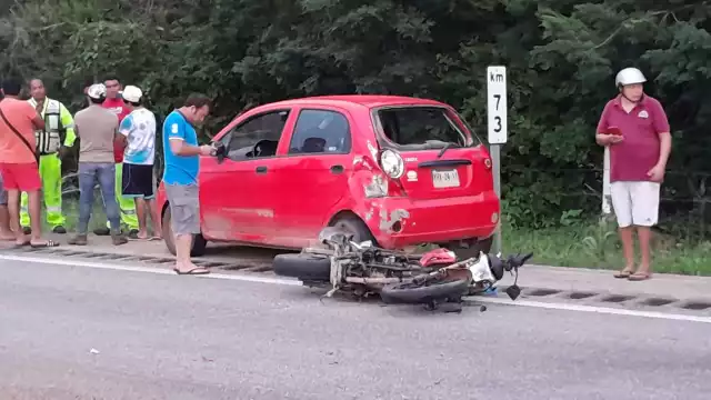 Los sucesos tomaron lugar ayer sobre el kilometro 73 de la cartera federal Campeche-Mérida.