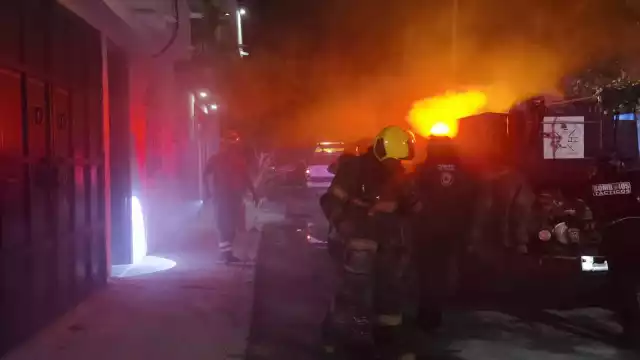 Los elementos del Heroico Cuerpo de Bomberos controlaron la situación.