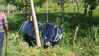 SPSC atiende percance vehicular en ejido Haro
