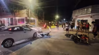 El motociclista fue embestido por un automóvil que no realizó el alto obligatorio