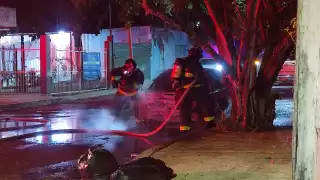 Presuntamente el dueño anterior tenía problemas con otras personas, lo que se presume que se trata de un acto de venganza