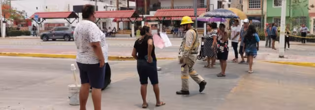 Reportan bloqueos en distintas vialidades de Ciudad del Carmen