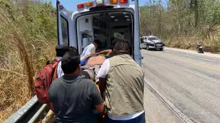 Accidente en Escárcega: Familia acude a reconocer cuerpo de hombre fallecido  