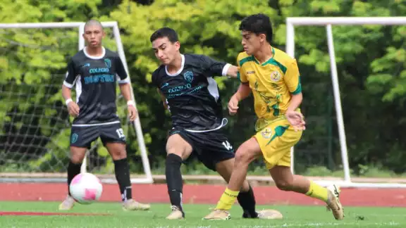 En choque de trenes empatan Boston Cancún FC y Deportiva Venados En choque de trenes empatan Boston Cancún FC y Deportiva Venados