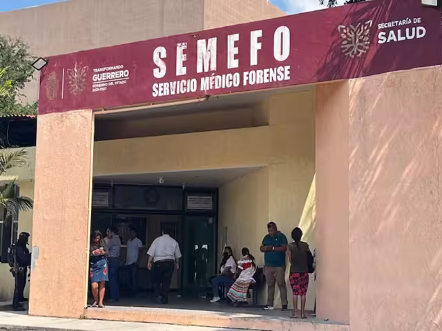 Identifican 5 de 11 cuerpos en Chilpancingo, Guerrero; son de los desaparecidos en Chilapa.