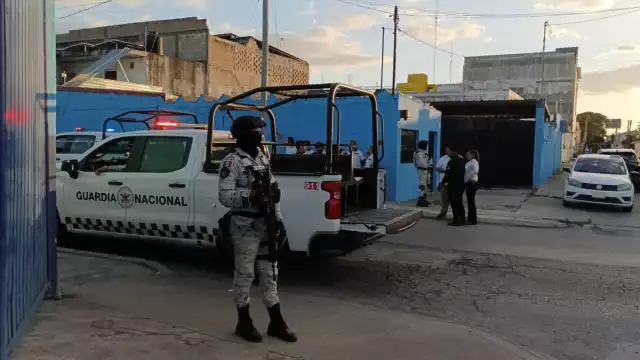 Aseguraron brincar del segundo piso de la casa, lo que les permitió escapar