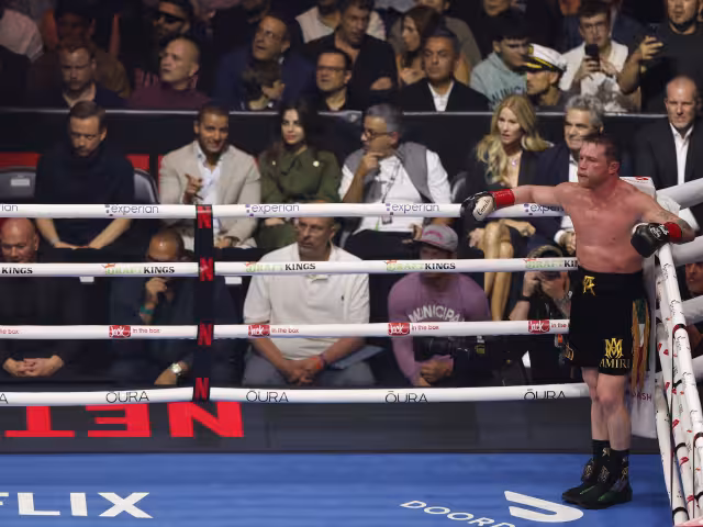 Canelo Álvarez pierde ante Terence Crawford en Las Vegas y deja ir cuatros títulos.