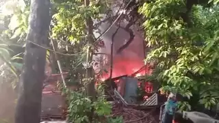 Se incendia cuartería en el centro de la ciudad de Chetumal 