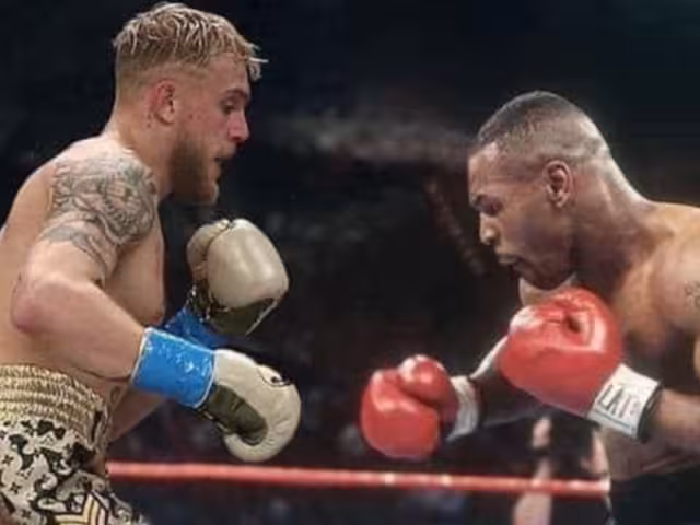 Mike Tyson en acción