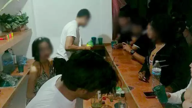 La mayoría de fiestas se realizan en casas sin amueblar, locales o lugares escondidos