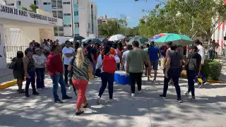 Registran gran afluencia de cancunenses en Paraíso Maya previo a la llegada de la presidenta Claudia Sheinbaum 