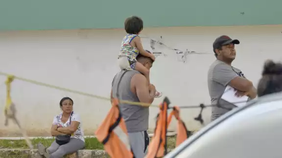 Se reveló que los centros educativos pidieron a aislar a un par de aulas, las cuales tienen alrededor de 40 estudiantes