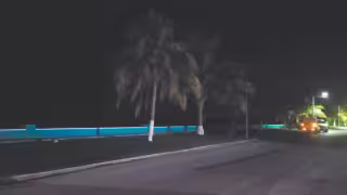 Vecinos de Sabancuy exigen mejor alumbrado público; temen robos durante Año Nuevo