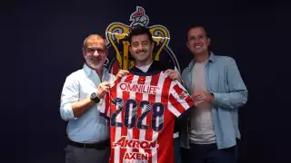 Alan Mozo y Piojo Alvarado renuevan con Chivas y lanzan advertencia al América 